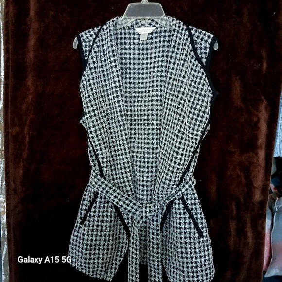 Chrstopher & Banks, P/XL, large lapel, vest/cardigan, black and white checked - Picture 1 of 7